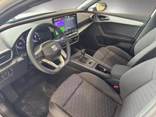 SEAT Leon FR Edition 1.5 TSI 115 PS in Candy-Weiß