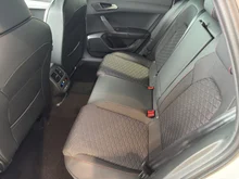 SEAT Leon FR Edition 1.5 TSI 115 PS in Candy-Weiß