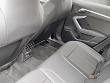Audi A3 Limousine 35 TFSI in Distriktgrün Metallic