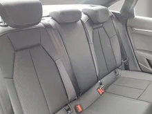 Audi A3 Limousine 35 TFSI in Distriktgrün Metallic