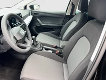 SEAT Ibiza Reference Edition 1.0 80PS in Nacht-Schwarz Metallic