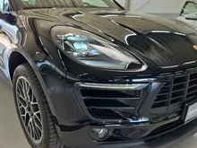 Porsche Macan in schwarz