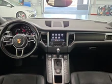 Porsche Macan in schwarz