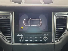 Porsche Macan in schwarz