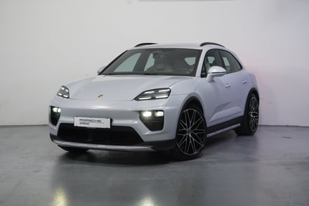 Porsche Macan 4
