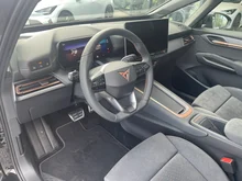 CUPRA Born PLUS 58/61 140kW/190PS in Nacht-Schwarz Metallic