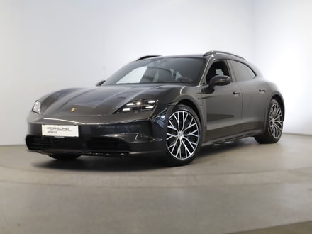 Porsche Taycan 4 Cross Turismo