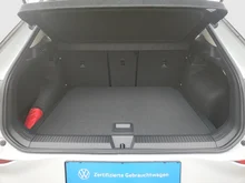 VW T-Roc Life eTSI DSG in Pure White Dach Black Uni