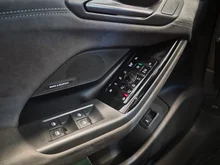 Audi S6 Sportback e-tron in Mythosschwarz Metallic