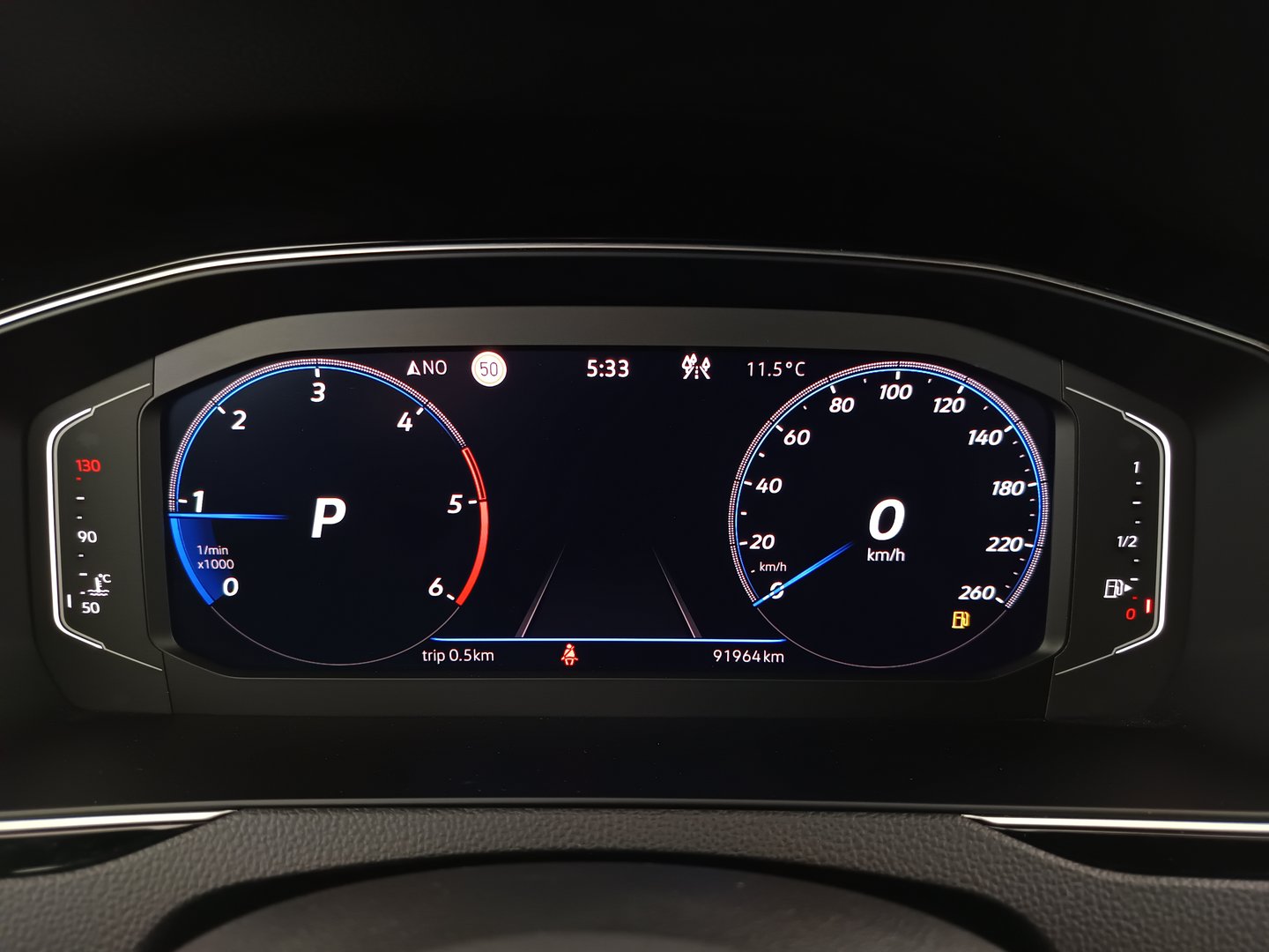 VW Passat Variant Elegance TDI 4MOTION DSG | Bild 15 von 36