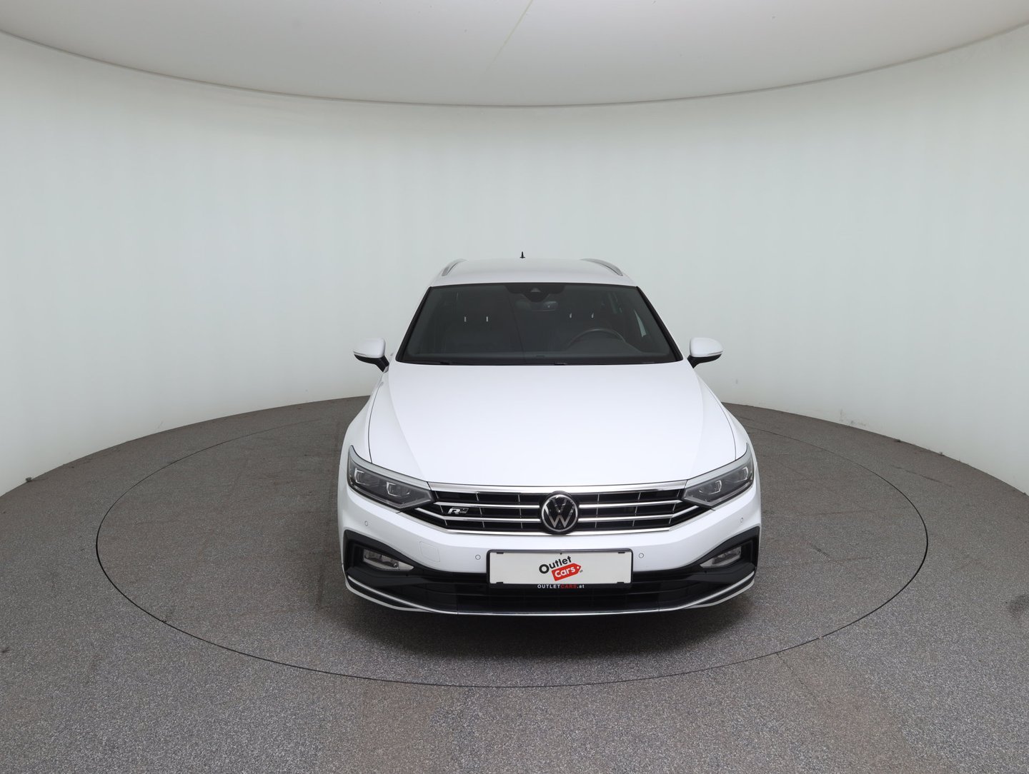 VW Passat Variant Elegance TDI 4MOTION DSG | Bild 2 von 36