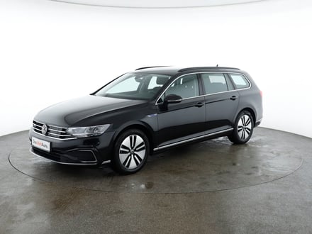 VW Passat GTE Variant
