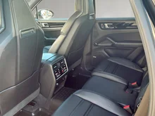 Porsche Cayenne E-Hybrid III in schwarz - metallic