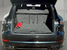 Porsche Cayenne E-Hybrid III in schwarz - metallic