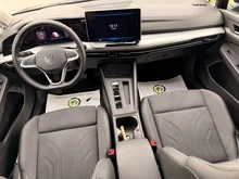 VW Golf Rabbit eHybrid DSG 150 kW in Grenadillschwarz Metallic