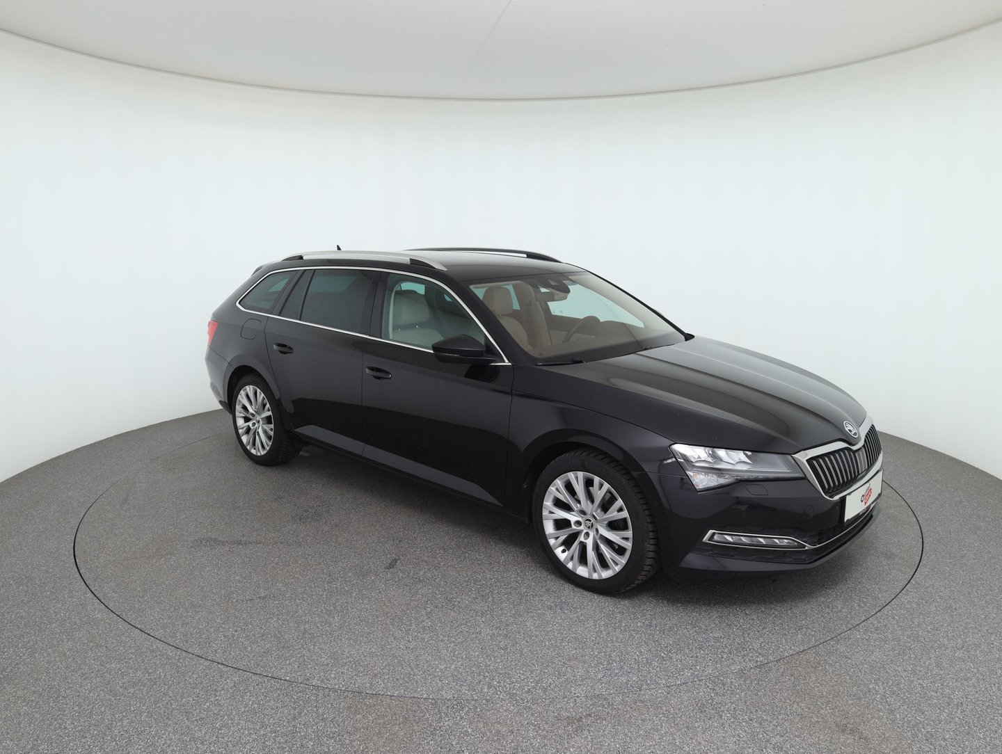 Škoda SUPERB Combi Style TDI DSG | Bild 3 von 27