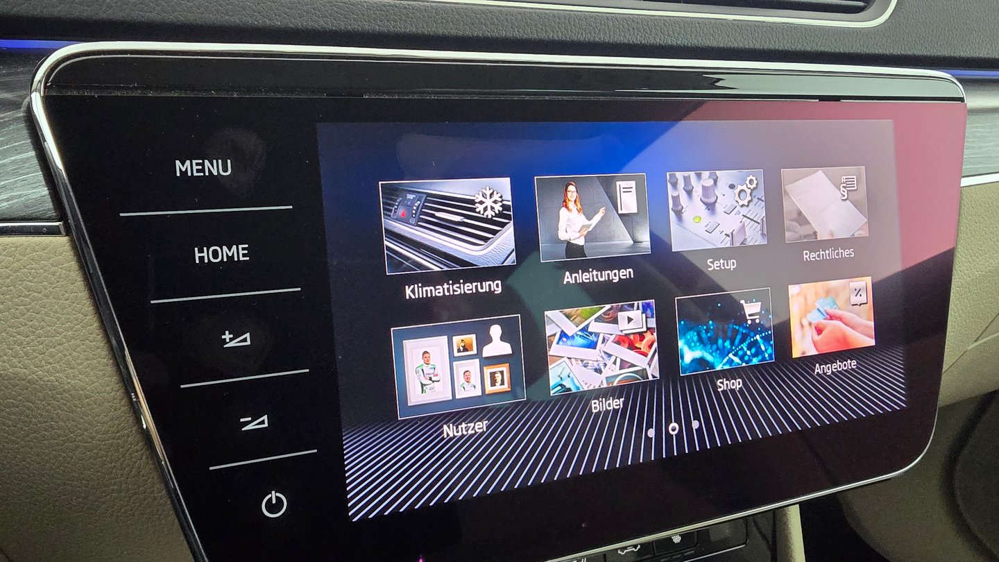 Škoda SUPERB Combi Style TDI DSG | Bild 19 von 27