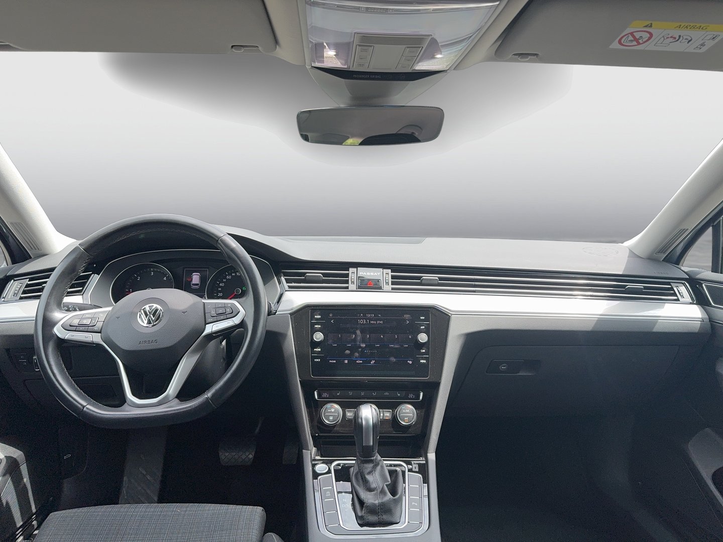 VW Passat Variant Business TDI SCR DSG | Bild 10 von 23