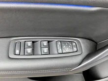 Renault Mégane Techno Blue dCi 115 in hellgrau - normal