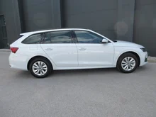 Škoda Octavia Combi Selection TDI DSG in Moon-Weiß Metallic