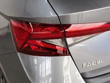 Škoda Fabia Selection TSI in Graphit-Grau Metallic