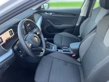 Škoda Octavia Combi Selection TDI in Alaska-Weiß