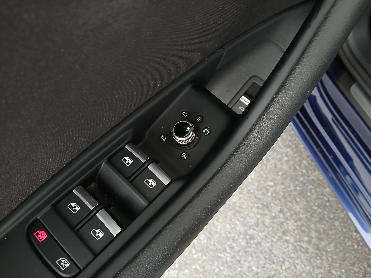 Audi A4 Avant 35 TDI advanced | Bild 11 von 31