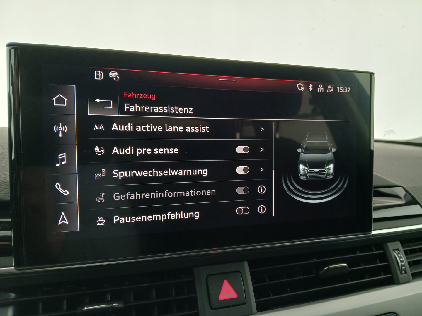 Audi A4 Avant 35 TDI advanced | Bild 22 von 31