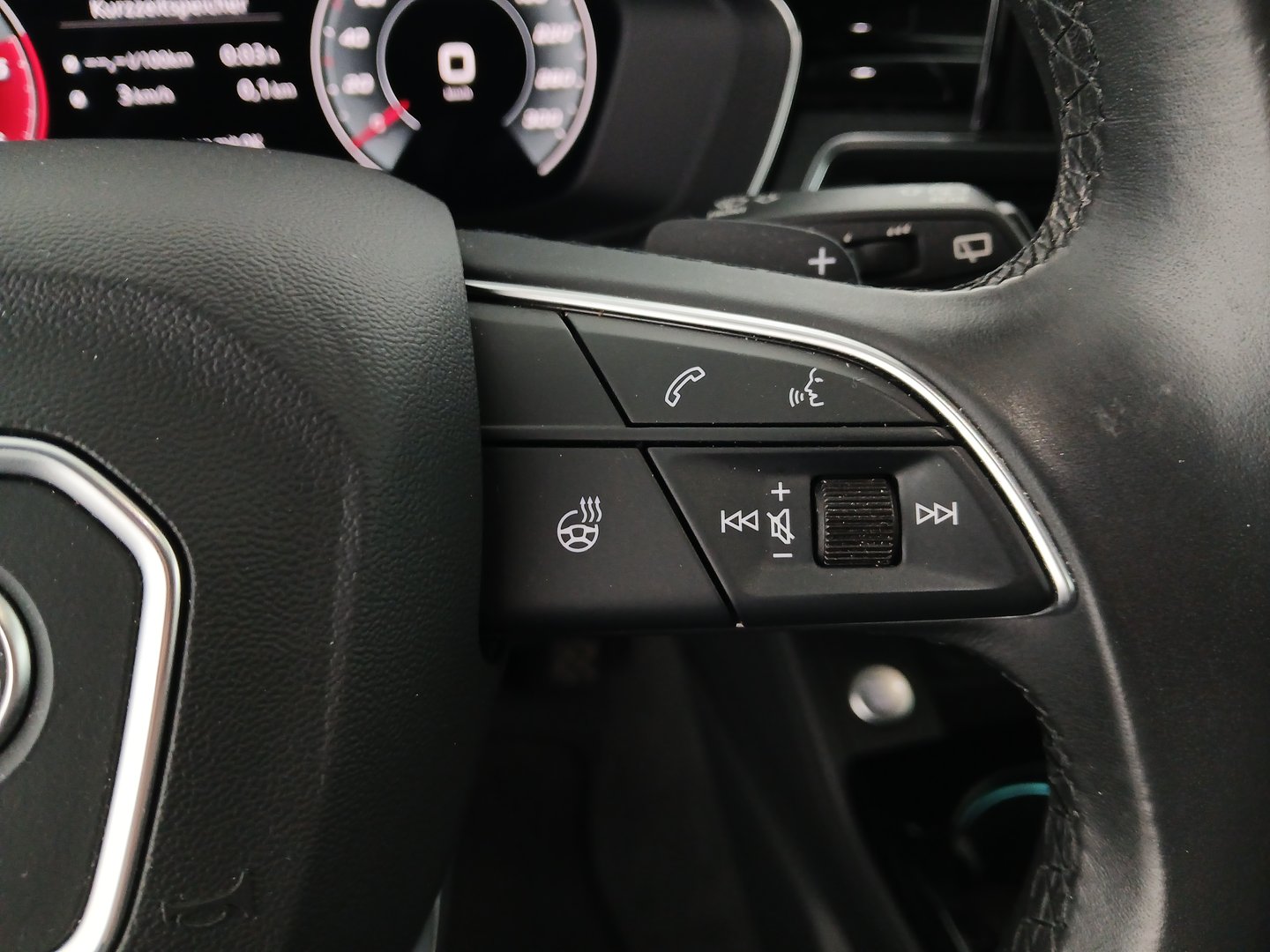 Audi A4 Avant 35 TDI advanced | Bild 17 von 31