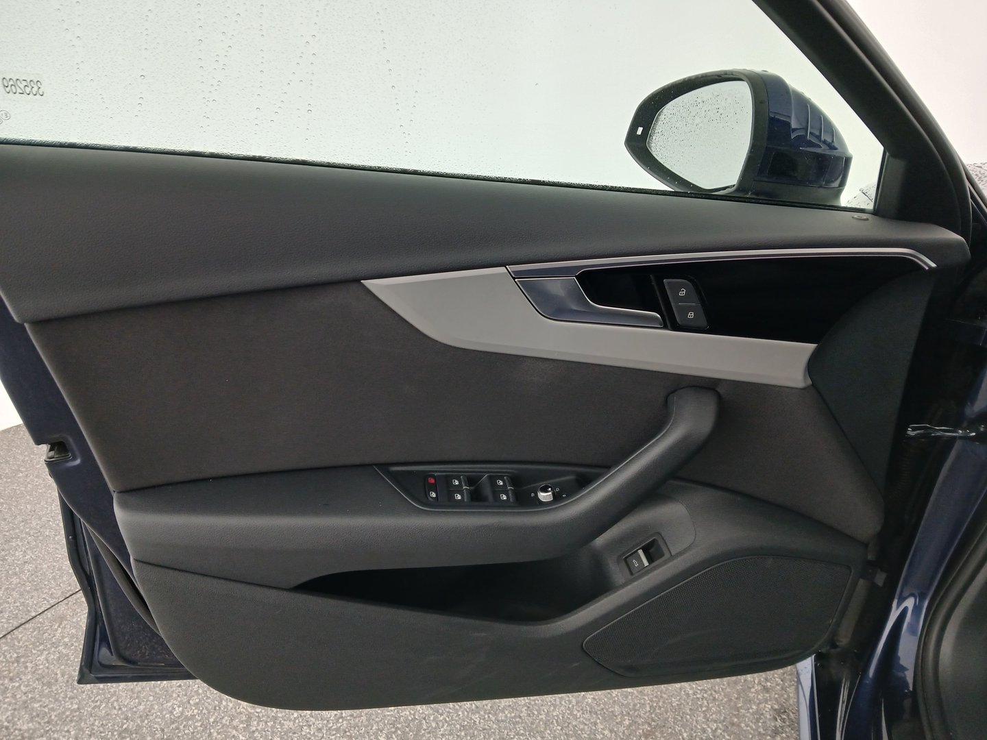 Audi A4 Avant 35 TDI advanced | Bild 10 von 31