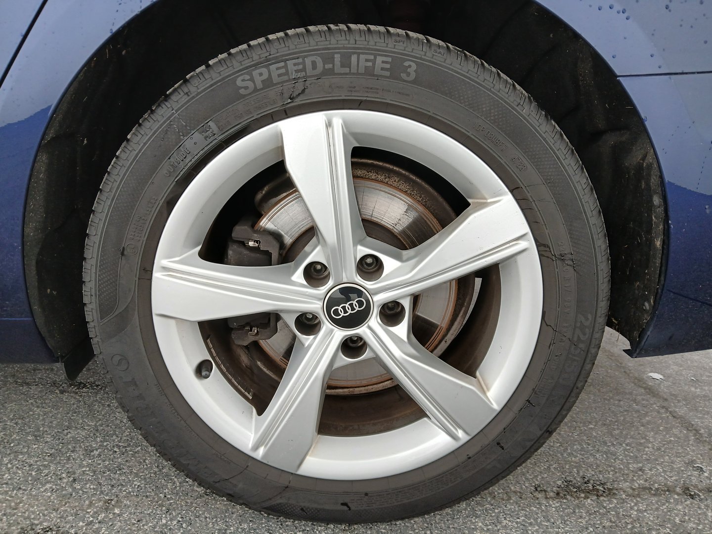 Audi A4 Avant 35 TDI advanced | Bild 9 von 31