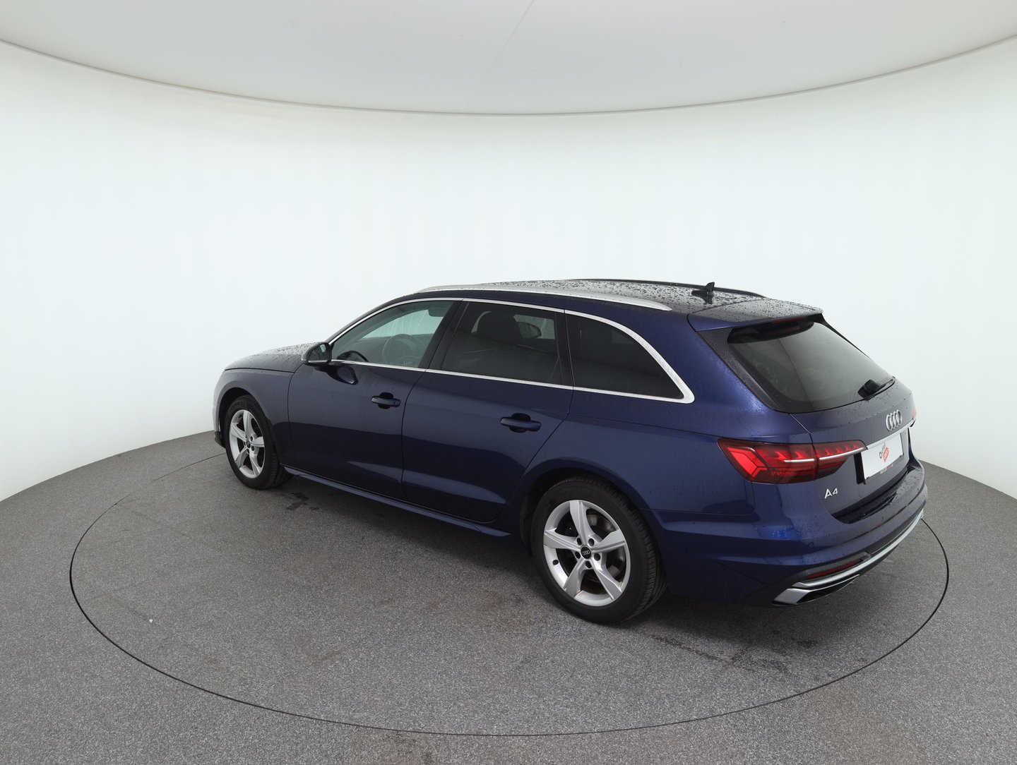 Audi A4 Avant 35 TDI advanced | Bild 7 von 31