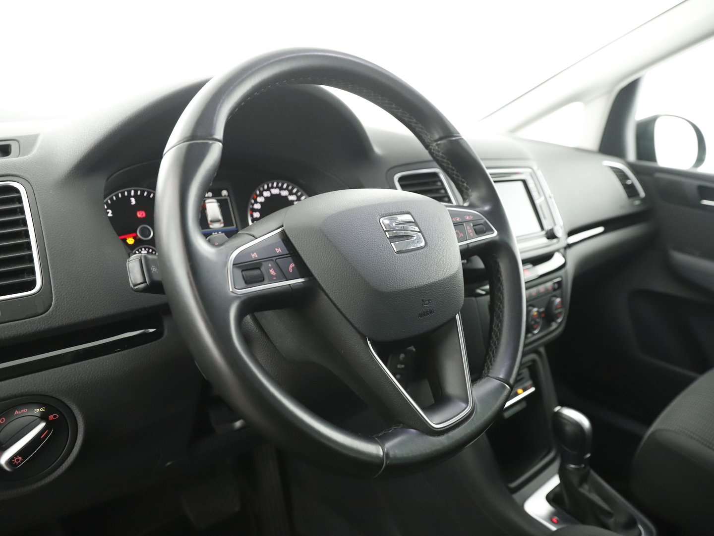 SEAT Alhambra Executive TDI DSG | Bild 7 von 24