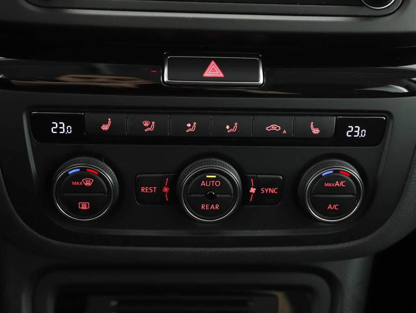 SEAT Alhambra Executive TDI DSG | Bild 13 von 24