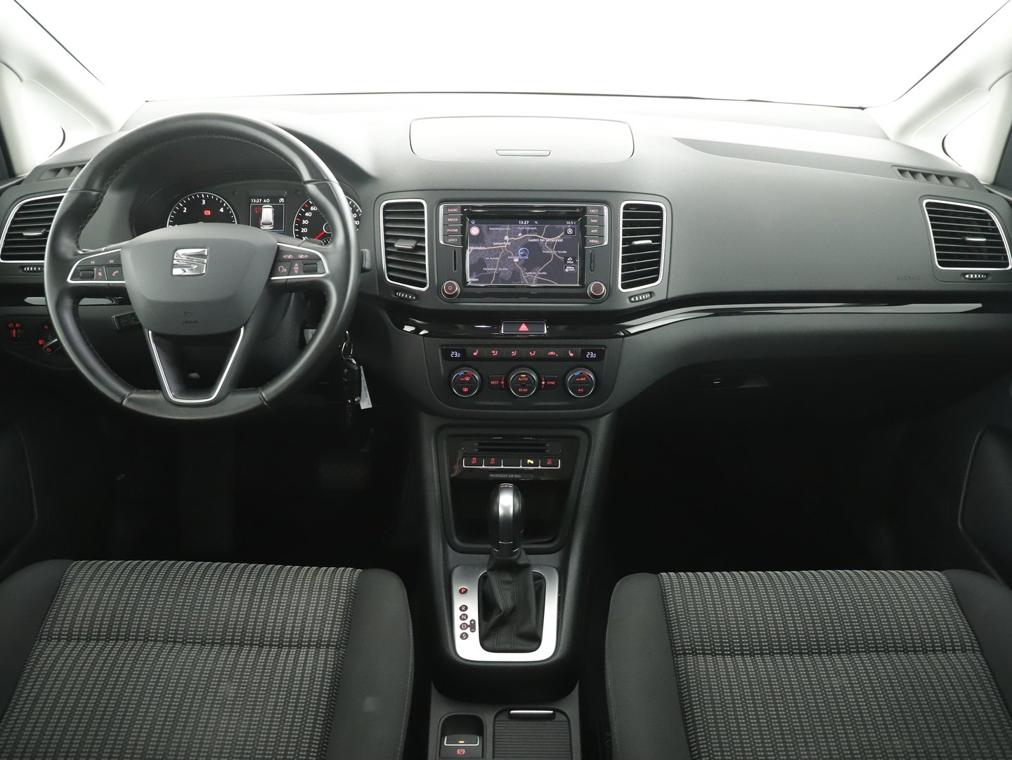 SEAT Alhambra Executive TDI DSG | Bild 6 von 24