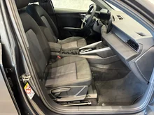 Audi A3 Sportback TFSI 85kW Entry in Manhattangrau Metallic