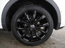 VW T-Roc Style TSI in PURE WHITE