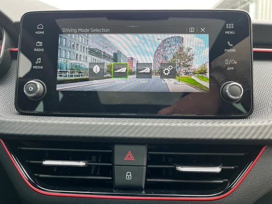 Bild eines Škoda Kamiq Monte Carlo TSI DSG