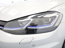 Thumbnail-Foto von Fahrzeug