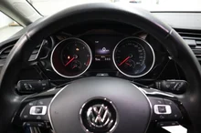 VW Touran Highline TDI SCR in Carribean Blue Metallic
