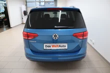 VW Touran Highline TDI SCR in Carribean Blue Metallic