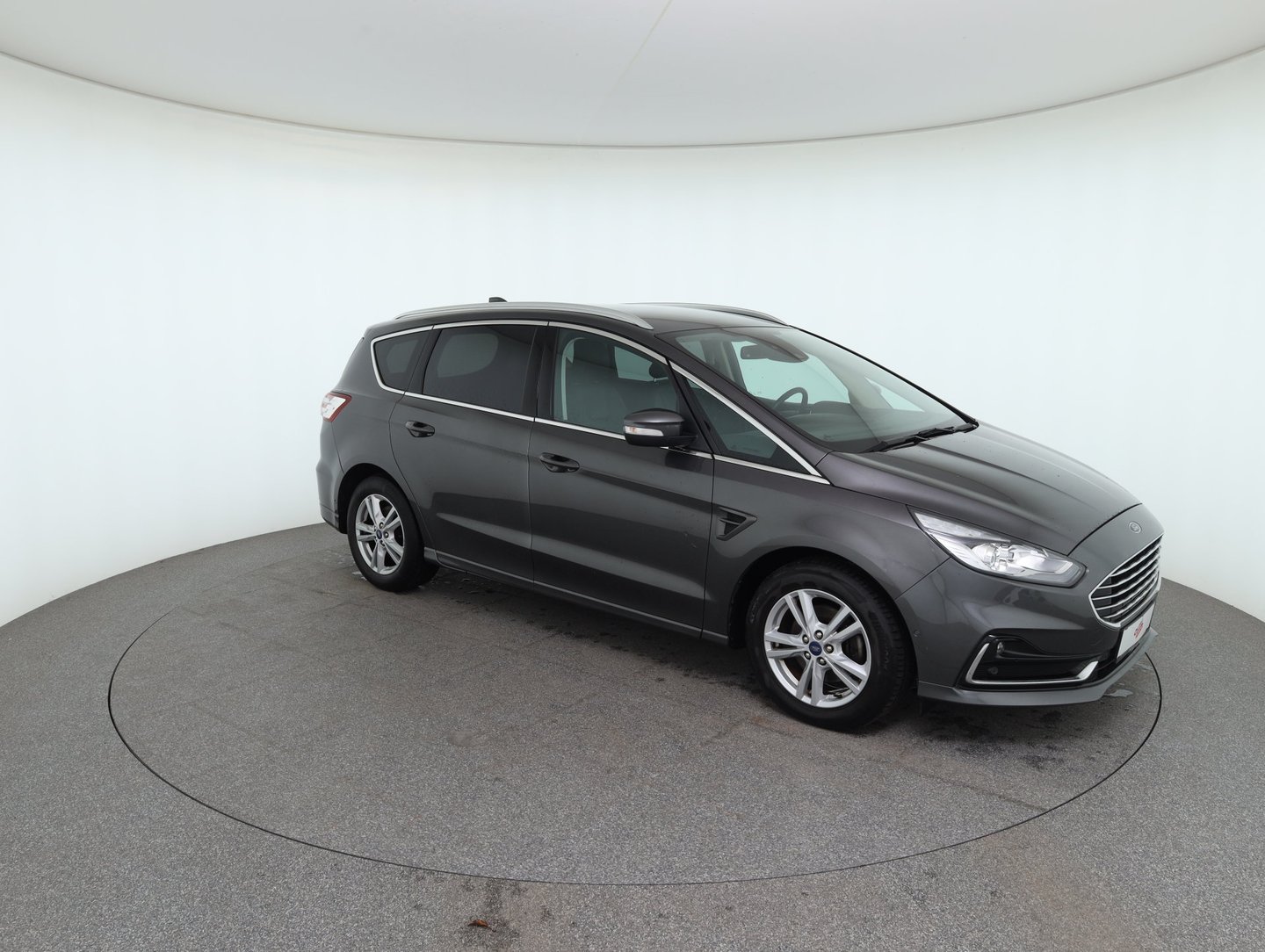 Ford S-MAX Titanium 2.0 EcoBlue SCR | Bild 3 von 32