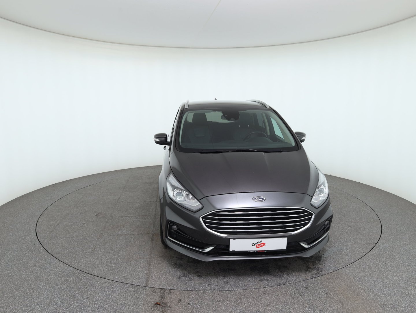 Ford S-MAX Titanium 2.0 EcoBlue SCR | Bild 2 von 32