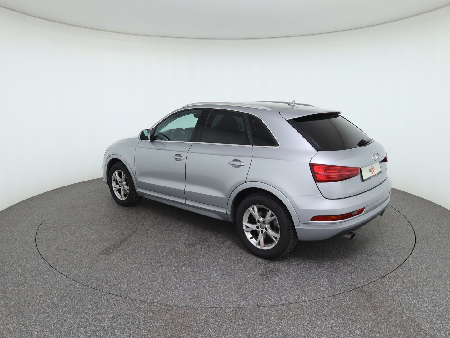 Audi Q3 2.0 TFSI quattro sport | Bild 8 von 34