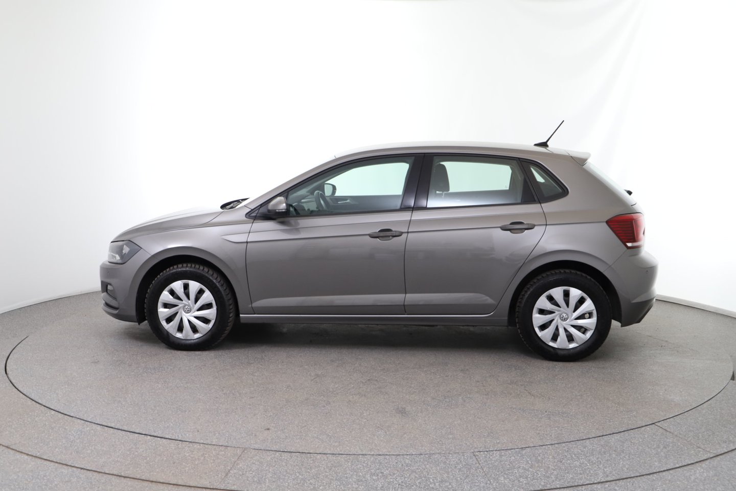 VW Polo Comfortline TDI SCR | Bild 2 von 27