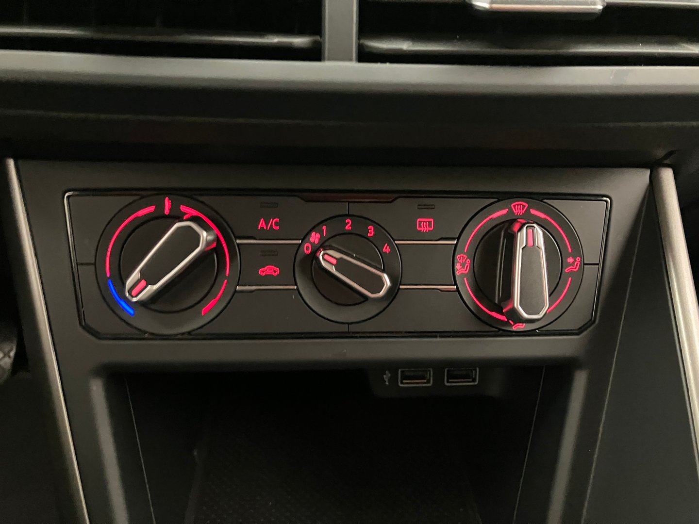 VW Polo Comfortline TDI SCR | Bild 22 von 27