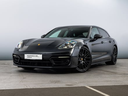 Porsche Panamera 4 E-Hybrid ST Platinum Edition