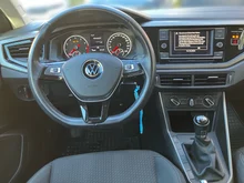 VW Polo Comfortline in Deep Black Perleffekt