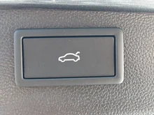 VW Passat Variant Business eHybrid 150kW in Diabasgrau Metallic