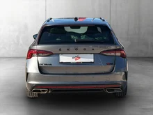 Škoda Octavia Combi 4x4 RS TDI DSG in dunkelgrau - metallic